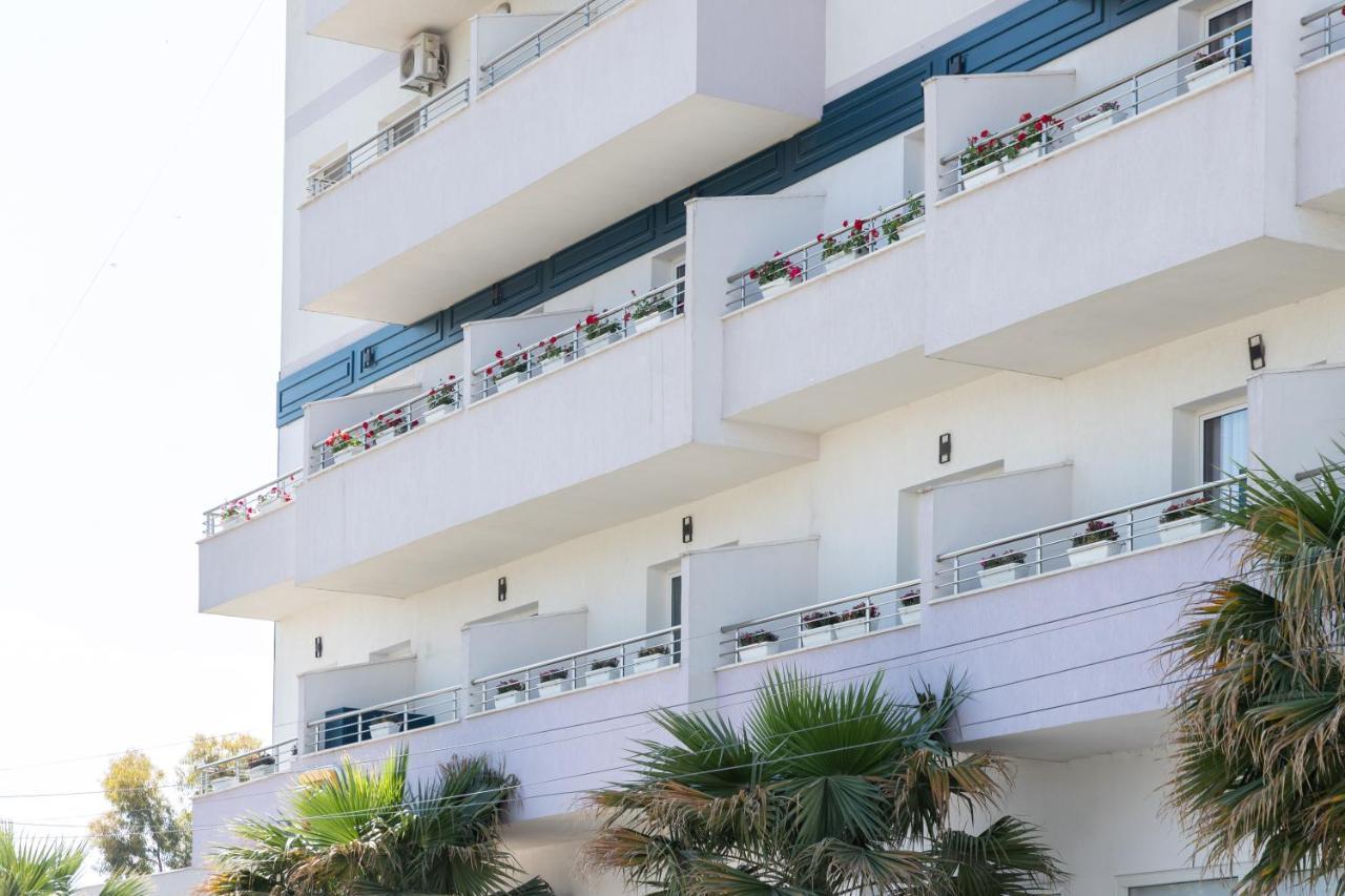 גולם Compas Boutique Hotel מראה חיצוני תמונה