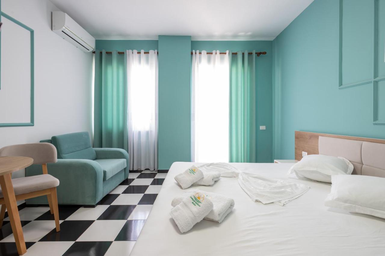 גולם Compas Boutique Hotel מראה חיצוני תמונה