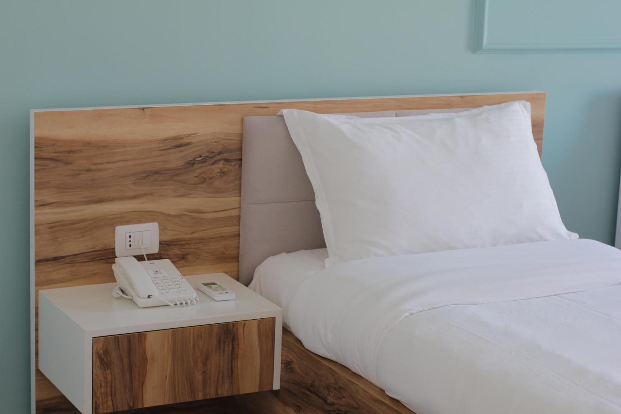 גולם Compas Boutique Hotel מראה חיצוני תמונה